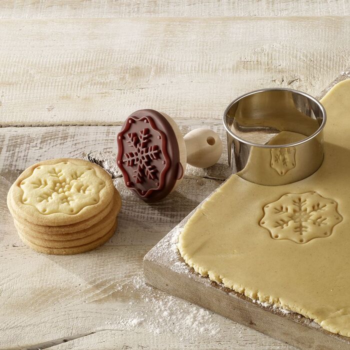 Штамп для печива у вигляді сніжинки, 7 см, RBV Birkmann