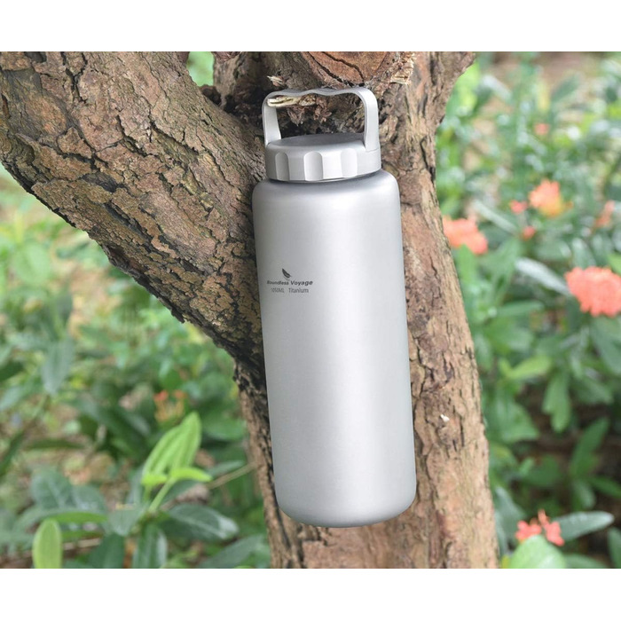 Безмежна титанова чашка Voyage з титановою спортивною пляшкою для води з плоскою кришкою 35.5 рідких унцій/1050 мл ультралегка, герметична для кемпінгу на відкритому повітрі, піших прогулянок (Ti1506b)