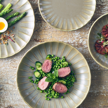 Миска Coupe с зубчатым краем 25,4 см, Terra Porcelain Matt Grey Scalloped