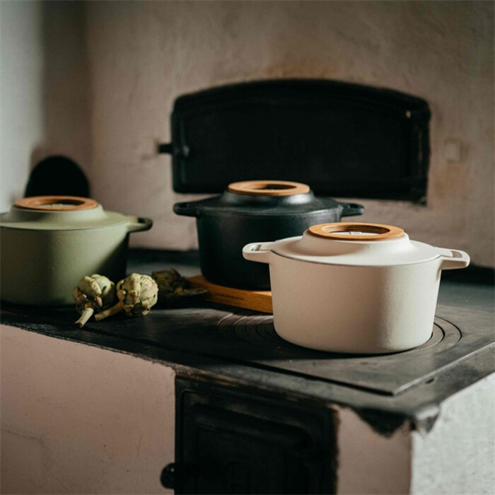 Каструля чавунна Fiskars Norden 4л колір кропива (1071128)