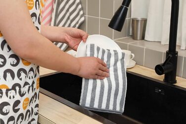 Набор полотенец из 8 предметов 65 х 45 см gryeer