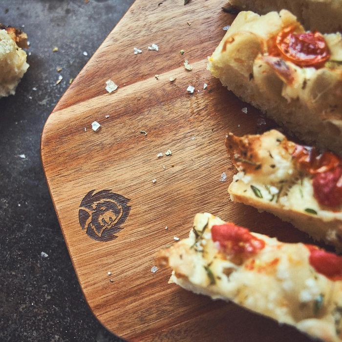 Дошка сервірувальна для піци, дерево акації Burnhard