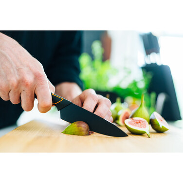 Ніж Deba Fiskars EDGE 12 см (1003096)