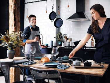 Сковорода чавунна 23 см, чорна Le Creuset