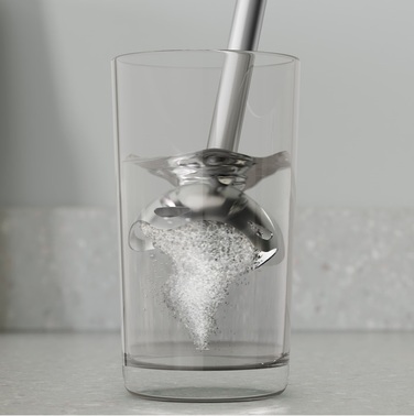 Занурювальний блендер E3HB1-4GG Electrolux