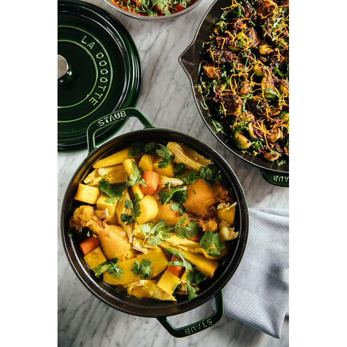 Кокот круглий 28 см, зелений базилік Staub