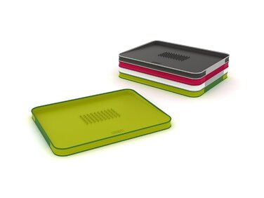 Обробна дошка багатофункціональна червона, 37 х 29 см Cut Carve Plus Large Joseph Joseph