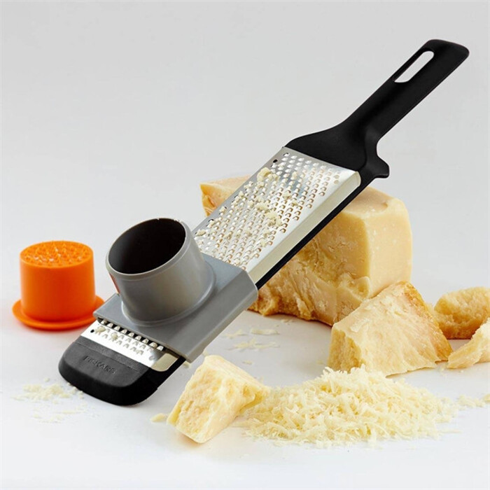 Терка Fiskars Functional Form мелкая для цедры лимона, имбиря, шоколада (1014412)