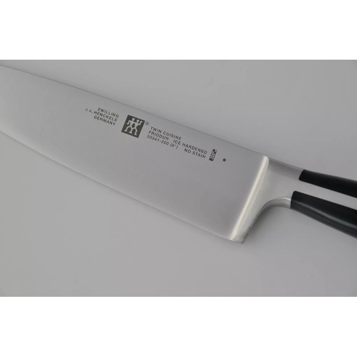 Нож поварской 20 см. Twin Cuisine Zwilling