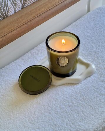 Ароматна свічка M&SENSE Лісова хатина, ароматичні свічки у склянці, натуральна соєва свічка, час горіння 55 годин, подарункові свічки для жінок та чоловіків, подарункова свічка (сандалове дерево та жасмин, 260 г)