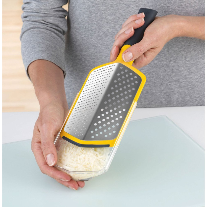Терка маленька сіро-жовта Twist Grater Joseph Joseph