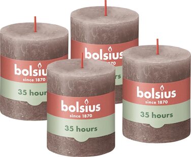 Свічки Bolsius Rustic Pillar - Оливково-зелені - Набір з 4 шт. - Декоративні побутові свічки - Час горіння 60 годин - Без запаху - Натуральний рослинний віск - Без пальмової олії - Оливково-зелені (8 x 7 см, сіро-коричневі)