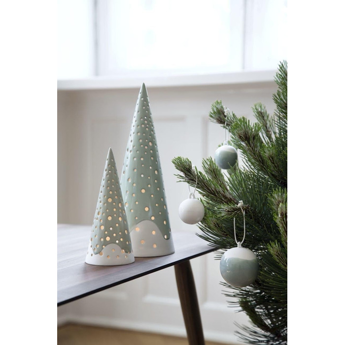 Свічник для чайної свічки конусний 28,5 см зелений Nobili Kähler