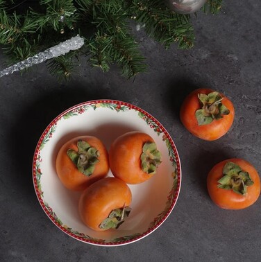 Салатник Fissman NEW YEAR 18,2 см фарфор (13805)