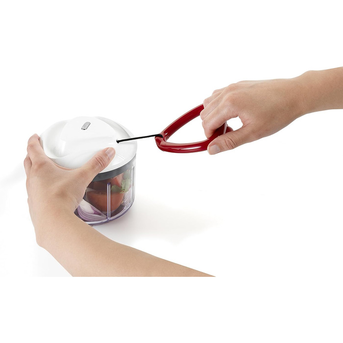 Інструкція з експлуатації універсального подрібнювача Zyliss E910015 Easy Pull, 750 мл, овочерізка, цибулярізка, подрібнювач фруктів і овочів, з надзвичайно гострими лезами в запатентованому швейцарському дизайні 750 мл