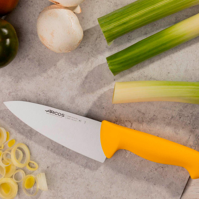 292000 Ніж кухарський 150 мм серія '2900' жовтий