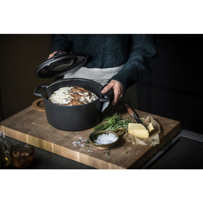 Кастрюля чугунная Fiskars Norden 6 л (1026566)