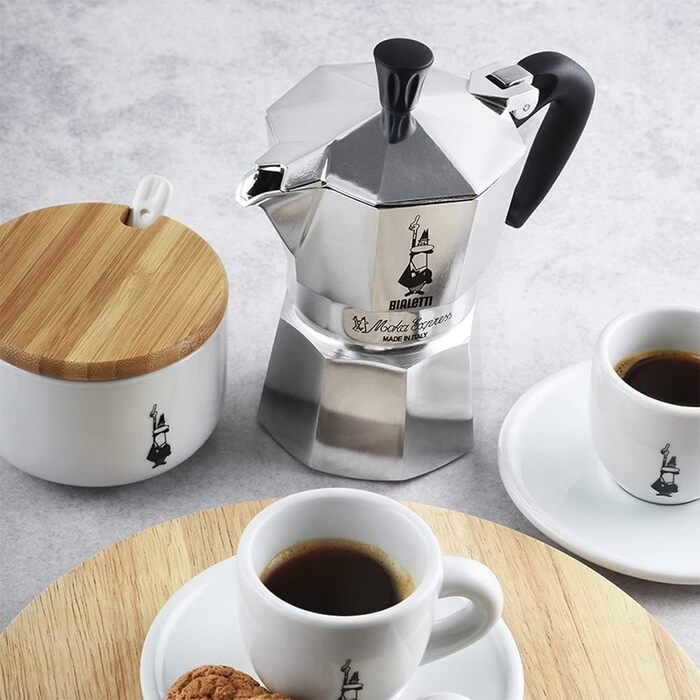 Кавоварка гейзерна 810 мл на 18 чашок Moka Express Bialetti