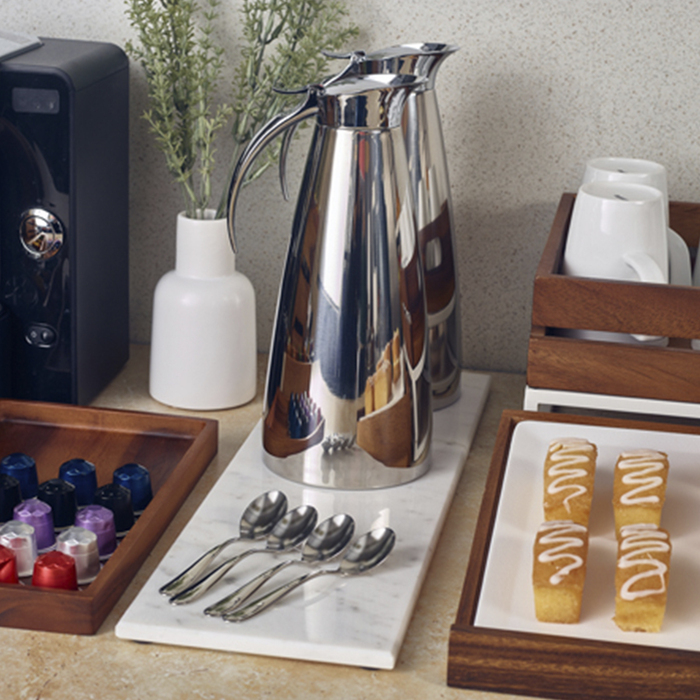 Глек 1.3 л, з ручкою, нержавіюча сталь, Stainless Steel, Elegant Tilt, GenWare