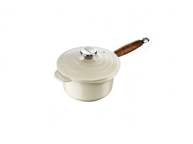 Ківш з деревяною ручкою і кришкою 18 см, бежевий Creme Le Creuset