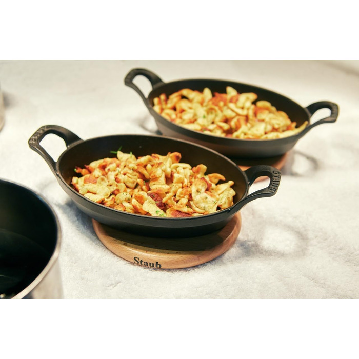 Підставка деревяна магнітна 16 см, овальна Staub