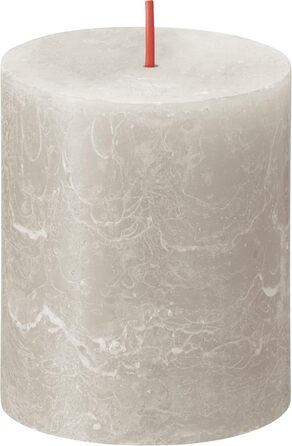 Свічки Bolsius Rustic Pillar - Оливково-зелені - Набір з 4 шт. - Декоративні побутові свічки - Час горіння 60 годин - Без запаху - Натуральний рослинний віск - Без пальмової олії - Оливково-зелені (8 x 7 см, світло-сірі)