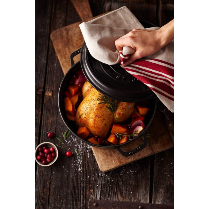 Кокот круглый 26 см, черный Staub