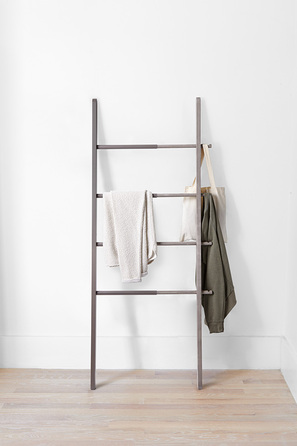 Вішак-сходи hub сіра Umbra