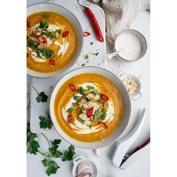 Практичний прес для великих зубчиків часнику, також з лушпинням. У тому числі інструмент для чищення Susi 3 Garlic Press Single, 12150 Susi 3