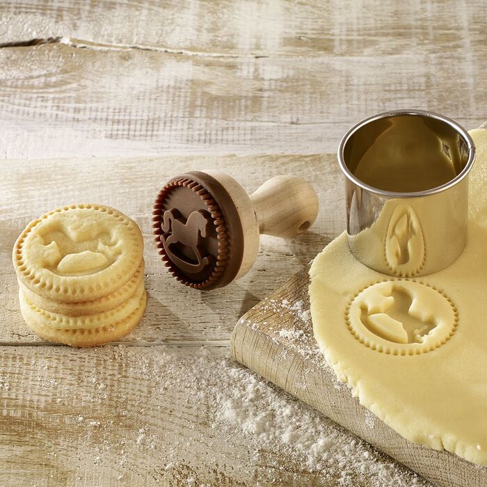 Штамп для печива маленький у вигляді конячки-гойдалки, 5 см, RBV Birkmann