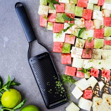 Терка 30 см мелкая, черная Black Sheep Microplane