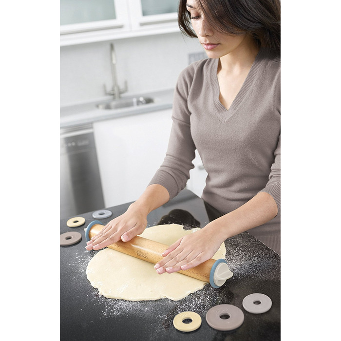 Скалка регулируемая серо-голубая Adjustable Rolling Pin Joseph Joseph