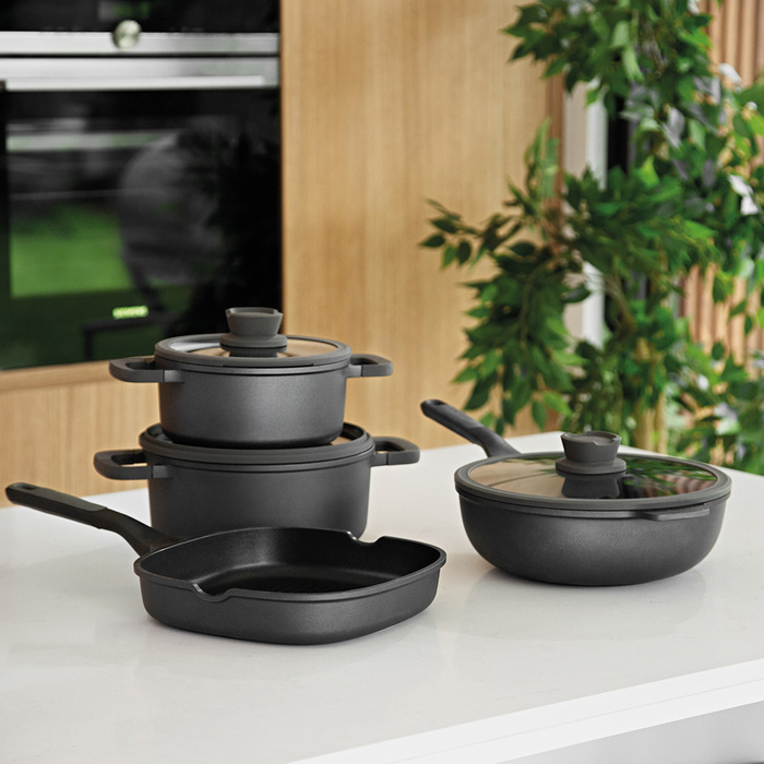 Кастрюля с антипригарным покрытием BergHOFF LEO STONE+, диам. 20 см, 2,7 л