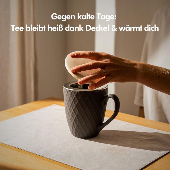 Чашка для чаю 650 мл з ситечком та кришкою, кремово-біла KIVY