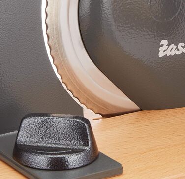 Інструкція з нарізки хліба Zassenhaus CLASSIC Сталеве лезо Solingen Товщина різання 1-18 мм Дошка і кривошип з деревини бука Розміри 30 25,5 19см (сіро-коричневий, одна упаковка)