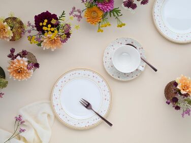 Набір посуду з 18 предметів виготовлений з порцеляни Emilia Creatable