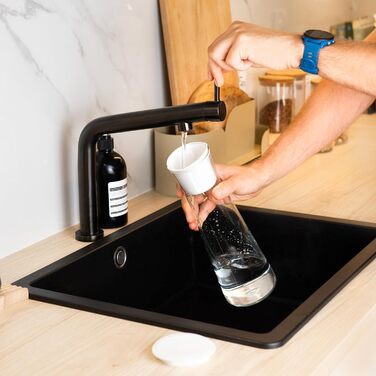 Скляний графин з кришкою та 4 фільтрами 1 л Wessper