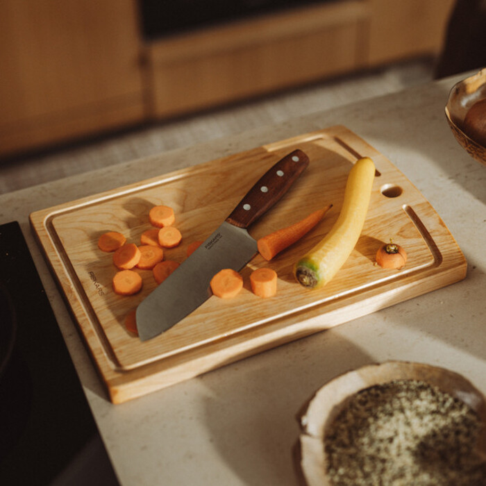 Нож Santoku Fiskars Folken FSC 16 см (1075694)