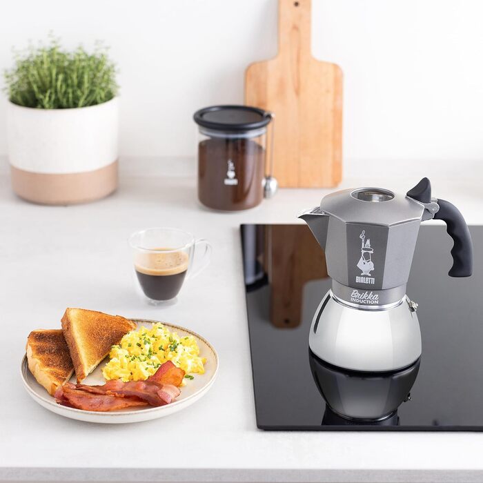 Кофеварка Brikka Induction 170 мл на 4 чашки, серебристый Bialetti