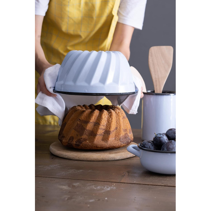 Форма для торта 24 см, об'єм 3,6 л Riess