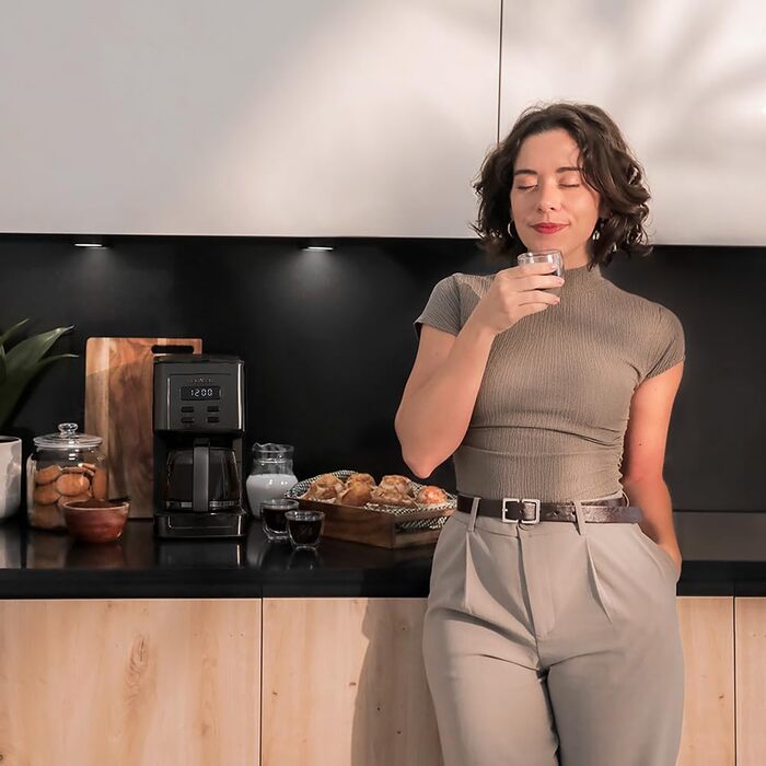 Кавоварка крапельна 800 Вт, 1,3 л чорна Coffee 56 Time Cecotec