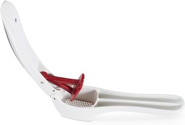 Практичный пресс для крупных зубчиков чеснока, в том числе с кожурой. В комплект входит инструмент для чистки (пресс для чеснока Easy Clean, одинарный), 12150 Susi 3