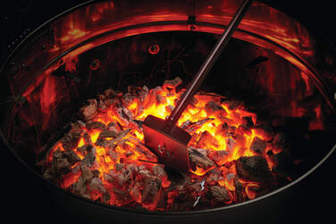 Вугільний покер і щипці Napoleon