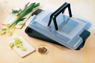 Форма для випічки і смаження з кришкою 42 х 29 см Bake Take Kaiser