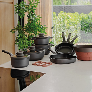 Кастрюля с антипригарным покрытием BergHOFF LEO STONE+, диам. 20 см, 2,7 л