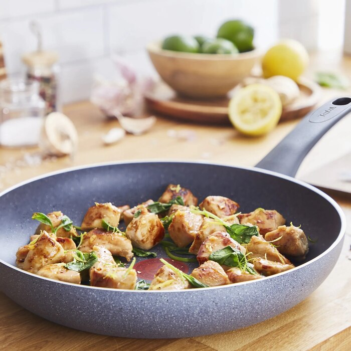 Сковорода Tefal Hard Stone, 20см, алюминий, бакелит, серый