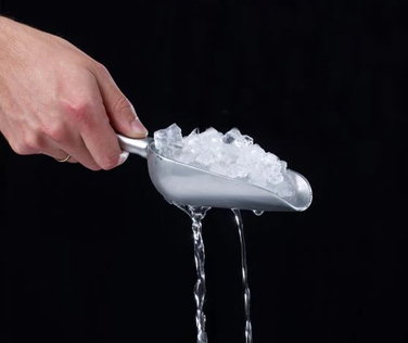 Совок для льоду алюмінієвий, з отвором Sallet, Urbanbar (Урбанбар)