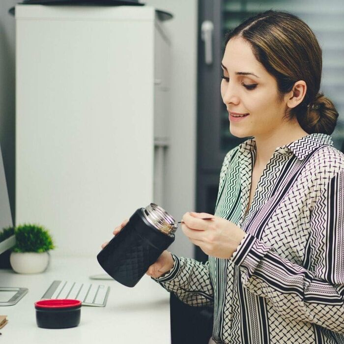 Мл термоконтейнер для їжі, ізольований харчовий контейнер з нержавіючої сталі, без бісфенолу А, герметичний з ложкою, ідеально підходить для супів, закусок і в дорозі (500 мл білий/чорний) (620 мл червоний/чорний), 2i 500