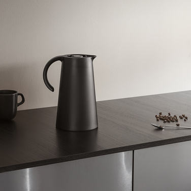Термокувшін 1 л чорний Rise Eva Solo