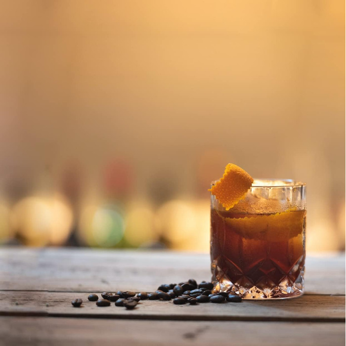 Подарунковий набір для віскі, вкл. аксесуари для дегустації віскі, каміння для віскі та келих для віскі Brilliant Infusion